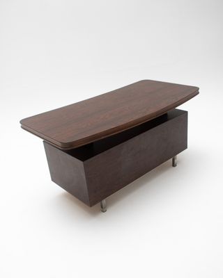 Escritorio estilo Bauhaus Madera y Metal