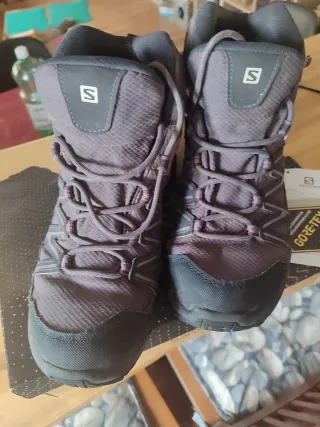 Botas de montaña Salomon Gore-Tex T40
