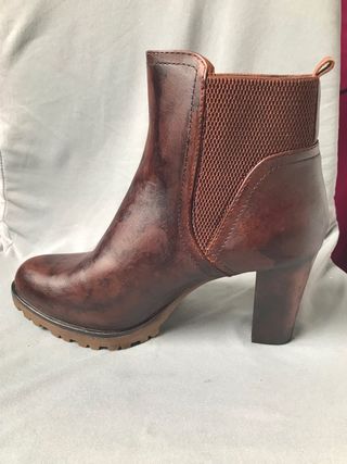 Botines Elara Mujer Marrones