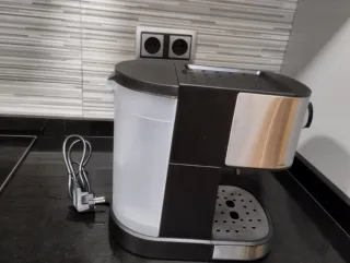 Cafetera Tristar Plata  RECOGER EN VALLIRANA