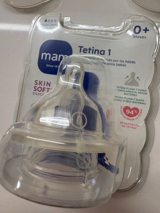 2 Biberones MAM con 2 tetinas 0 y 2 tetinas 1