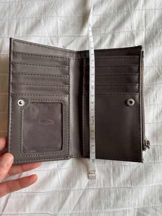 Cartera marrón de Stradivarius