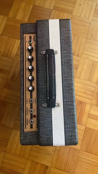 Supro Comet 1610RT Amplificador Guitarra