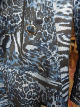 Gabardina animal print