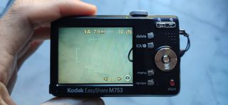 CÁMARA COMPACTA "KODAK M753"