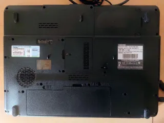 Portátil Toshiba Satellite L350D