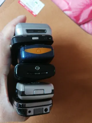 Lote 6 móviles antiguos Nokia solo dos tenen bater