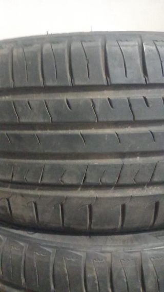 4 Ruedas Coche 200€