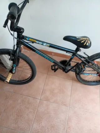 Bicicleta BMX Hi-Ten