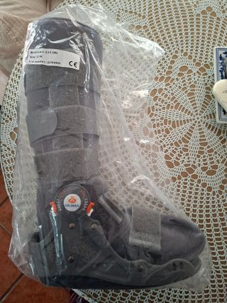 Bota Walker Orliman Talla 2. Nº 38 a 41. Poco uso.