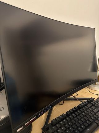 Monitor MSI Optix MAG271C 144Hz