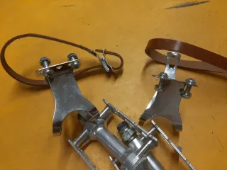 Pedales Clásicos Aluminio con Cintas