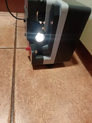 Proyector Cine Vintage RevueLux 3003