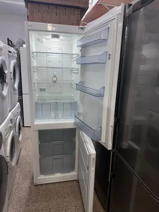 Nevera Combi Benavent con Garantía transporte