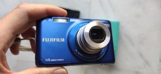 CÁMARA DIGITAL COMPACTA "FujiFilm Finepix JX500"