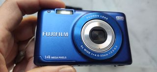 CÁMARA DIGITAL COMPACTA "FujiFilm Finepix JX500"