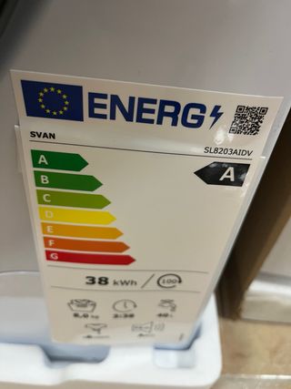 Lavadora Svan 8 kg Clase energética A