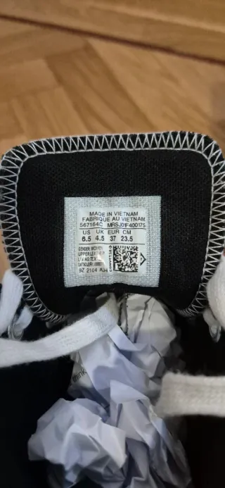 Converse Lugged Leather Negras - Casi Nuevas