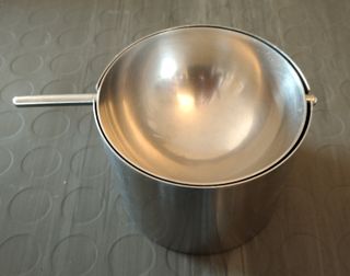 Cenicero Stelton Arne Jacobsen Plata