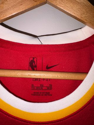 Camiseta Atlanta Hawks 11 Trae Young Nike