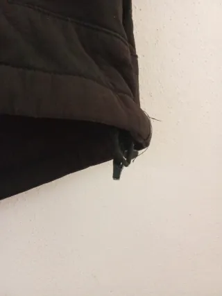 Chaleco negro afelpado