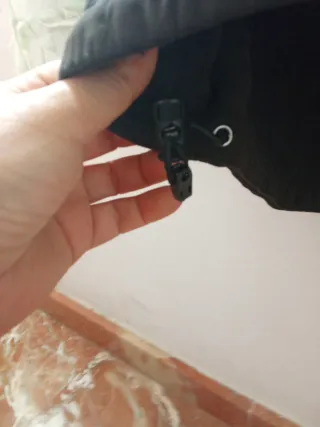 Chaleco negro afelpado