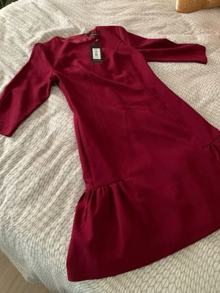 Vestido rojo manga al codo