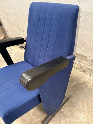 Poltrona vintage per cinema o teatro in blu e nero