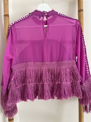Blusa Morada con Flecos Estilo Flamenco