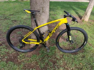 Bicicleta Montaña FINE Amarilla