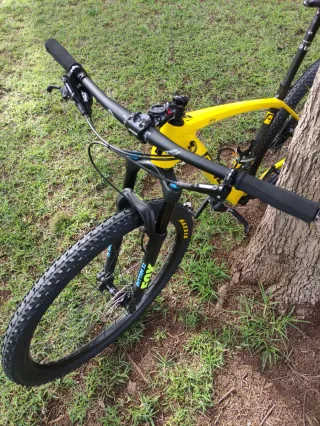 Bicicleta Montaña FINE Amarilla