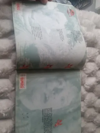 Álbum Jurassic Park Dino Album Bimbo