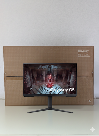 Monitor Gaming SAMSUNG 27" Odyssey G5 G51C QHD