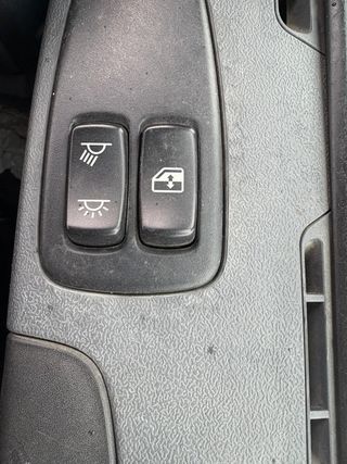 Camion Semitautliner Scania P360 2013