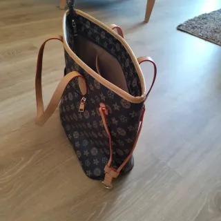 Bolso de hombro estampado