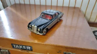 Corgi Toys Bentley Continental 224