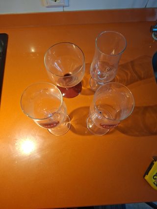 4 Copas Cerveza Ambar y San Miguel