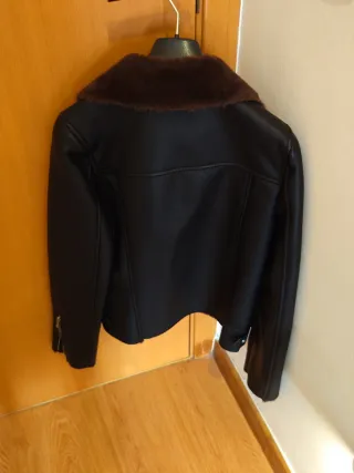 Cazadora cruzada Formula Joven negra y marrón Tall