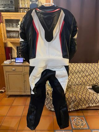 Mono Dainese 1 pieza Talla 50
