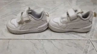 Scarpe bimbo Puma bianche velcro