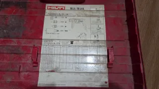 Hilti T2 Martillo Perforador con Brocas y Maleta