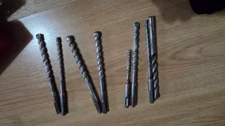 Hilti T2 Martillo Perforador con Brocas y Maleta