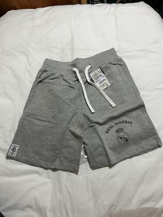 Pantalón corto Real Madrid gris Talla M