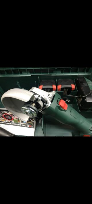 Amoladora Metabo W18 L9-125