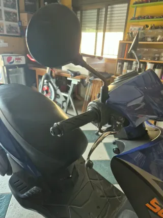 Moto Kymco Agility Scooter