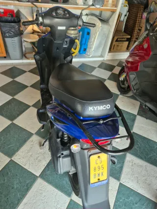 Moto Kymco Agility Scooter