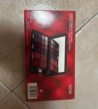 Trousse trucco con specchio