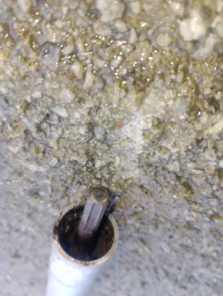 Barra Desbrozadora Husqvarna 235R