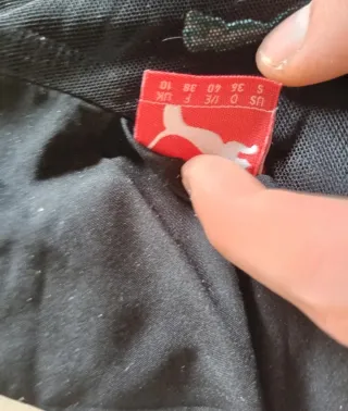 Chaqueta Puma Talla S Negra y Turquesa