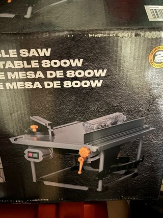 Sierra de mesa 800W TTB906TAS